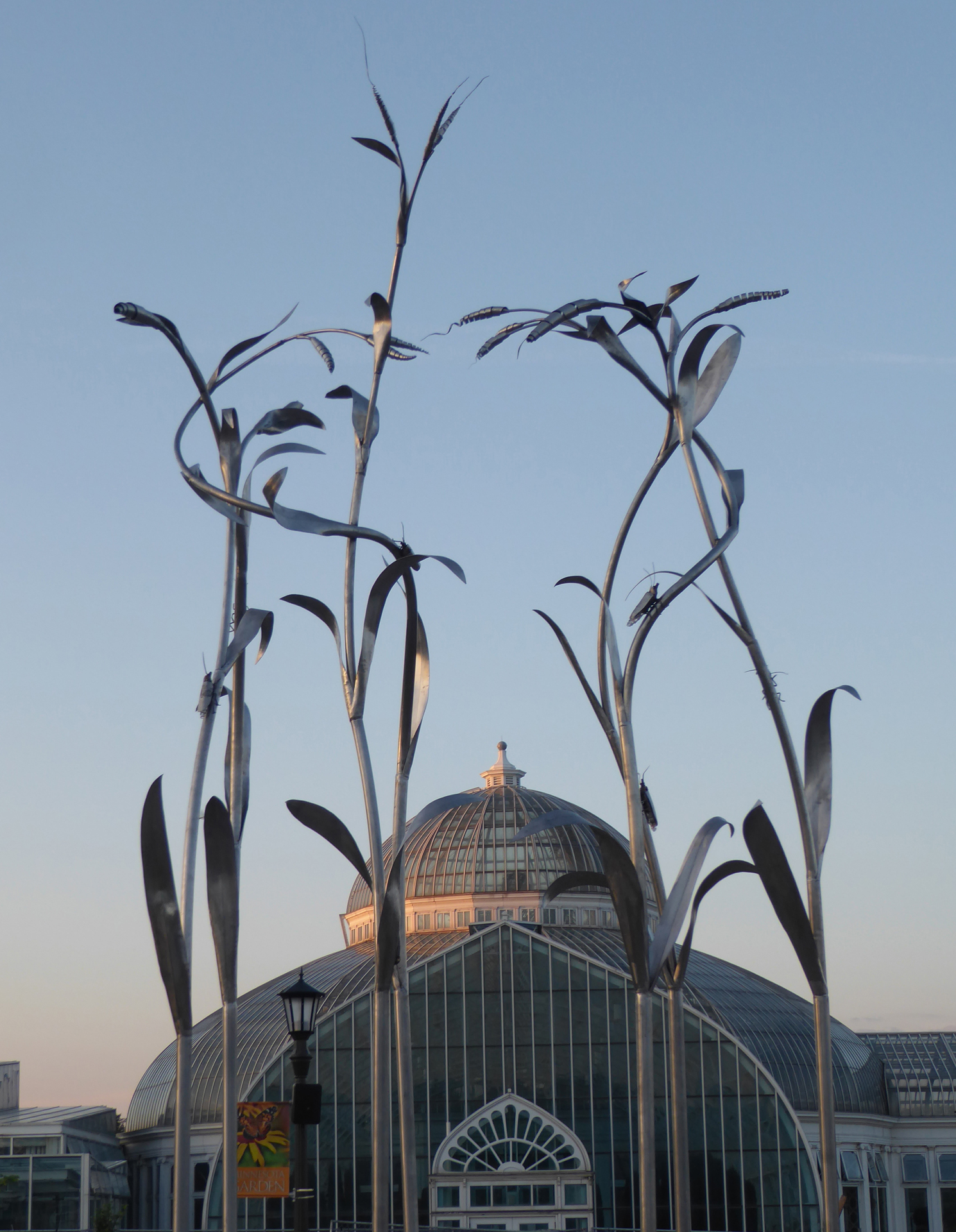 LITTLE GIANTS - www.escultura.es